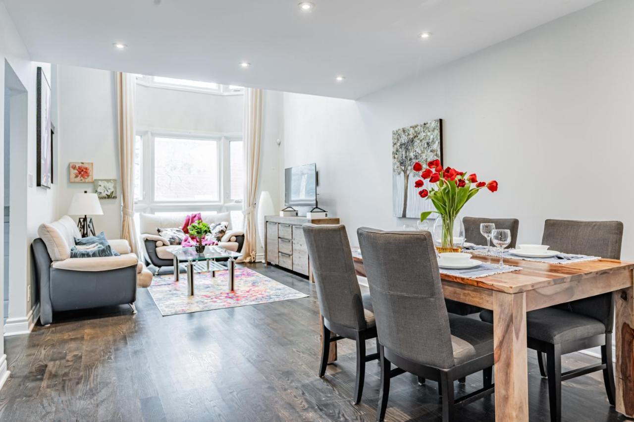 Beautiful Property In Downtown Core Close To Subway Station! Toronto Luaran gambar