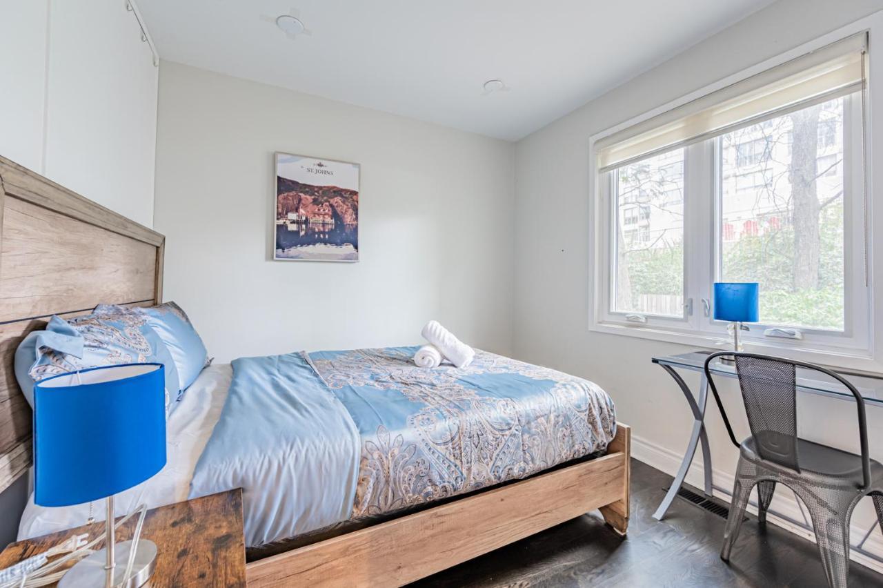 Beautiful Property In Downtown Core Close To Subway Station! Toronto Luaran gambar